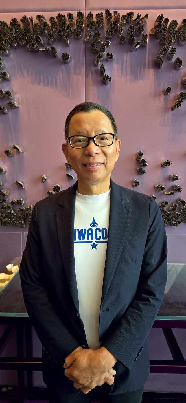 華 電 網 董 事 長 - 陳 國 章 